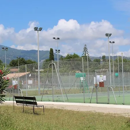 Villa Bord De Mer, Pieds Dans L'eau, Vue Panoramique *