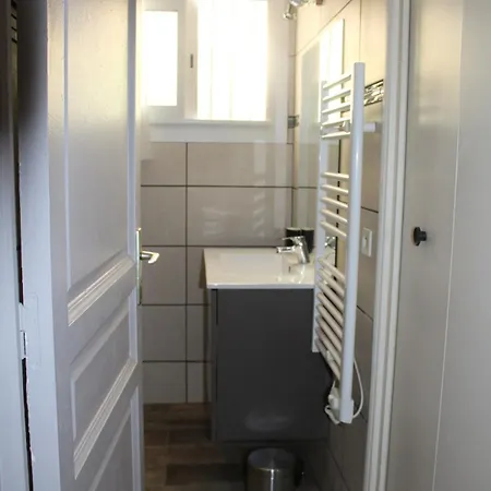 Bord De Mer, Pieds Dans L'eau, Vue Panoramique San-Nicolao