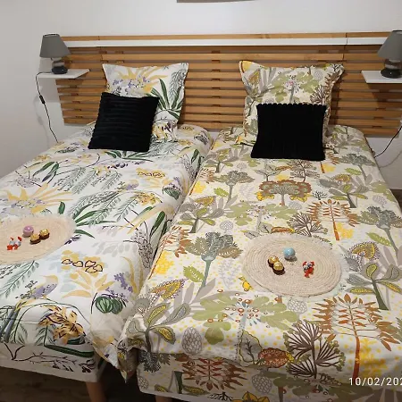 Villa Bord De Mer, Pieds Dans L'eau, Vue Panoramique