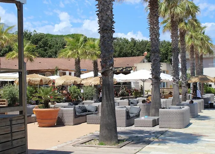 Villa Bord De Mer, Pieds Dans L'eau, Vue Panoramique *