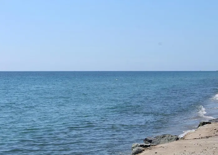 Villa Bord De Mer, Pieds Dans L'eau, Vue Panoramique