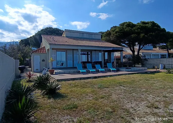 Bord De Mer, Pieds Dans L'eau, Vue Panoramique San-Nicolao