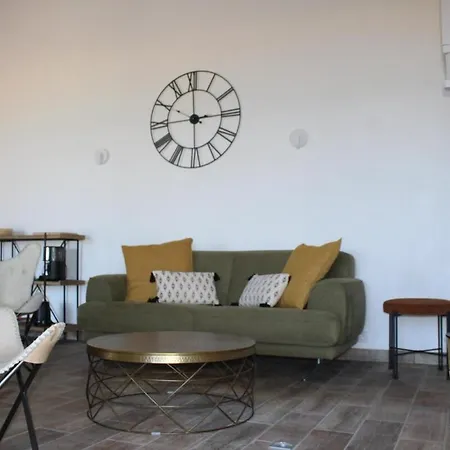 Bord De Mer, Pieds Dans L'eau, Vue Panoramique San-Nicolao