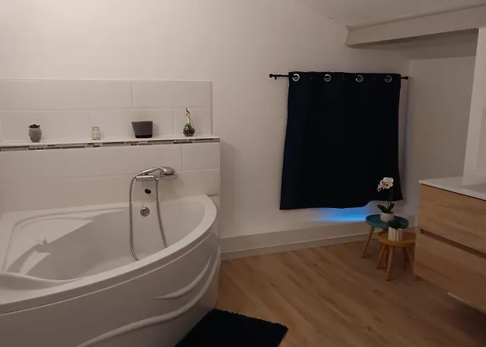 Bord De Mer, Pieds Dans L'eau, Vue Panoramique 别墅 *