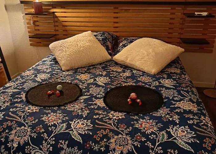 Bord De Mer, Pieds Dans L'eau, Vue Panoramique * 圣尼科劳